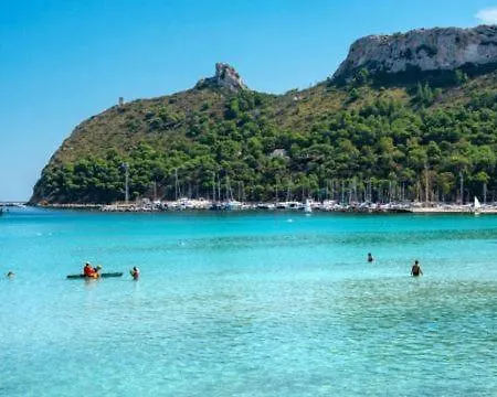 Διαμέρισμα Cerulean Harbour House - Wifi, Ac, 5 Minutes From The Beach, Parking, Terrace, Air Conditioning Κάλιαρι
