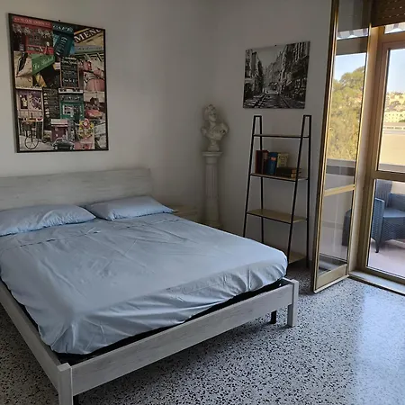 Cerulean Harbour House - Wifi, Ac, 5 Minutes From The Beach, Parking, Terrace, Air Conditioning * Cagliari