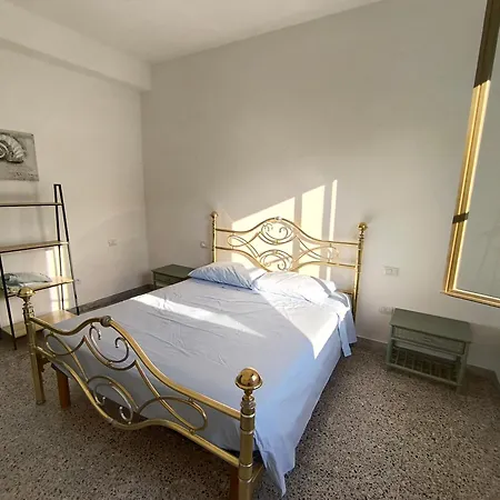 Cerulean Harbour House - Wifi, Ac, 5 Minutes From The Beach, Parking, Terrace, Air Conditioning Apartamento *