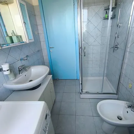 Apartamento Cerulean Harbour House - Wifi, Ac, 5 Minutes From The Beach, Parking, Terrace, Air Conditioning