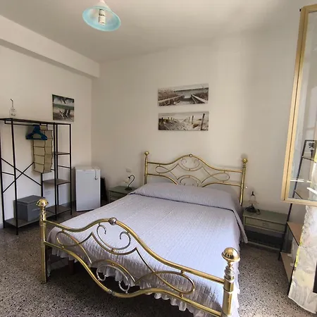 Cerulean Harbour House - Wifi, Ac, 5 Minutes From The Beach, Parking, Terrace, Air Conditioning *